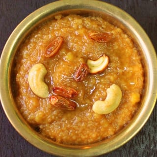 Chakkarai Pongal (Sweet Pongal)