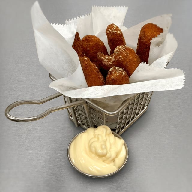 Meen Varuval (Fish Fingers).