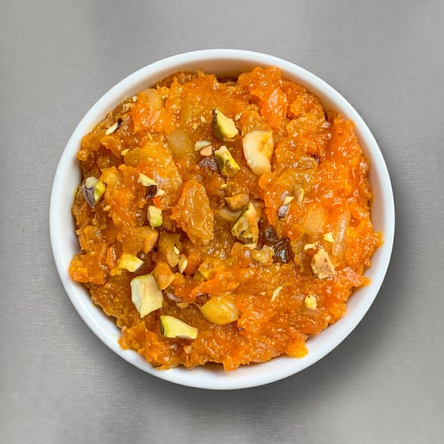 Gajar Ka Halwa (Carrot Pudding).